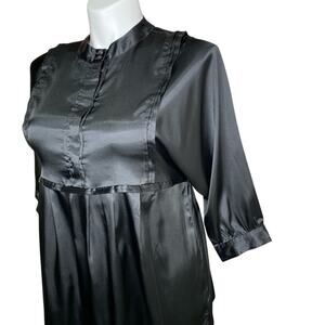 Old Navy Black Long-sleeved Maternity Top Large